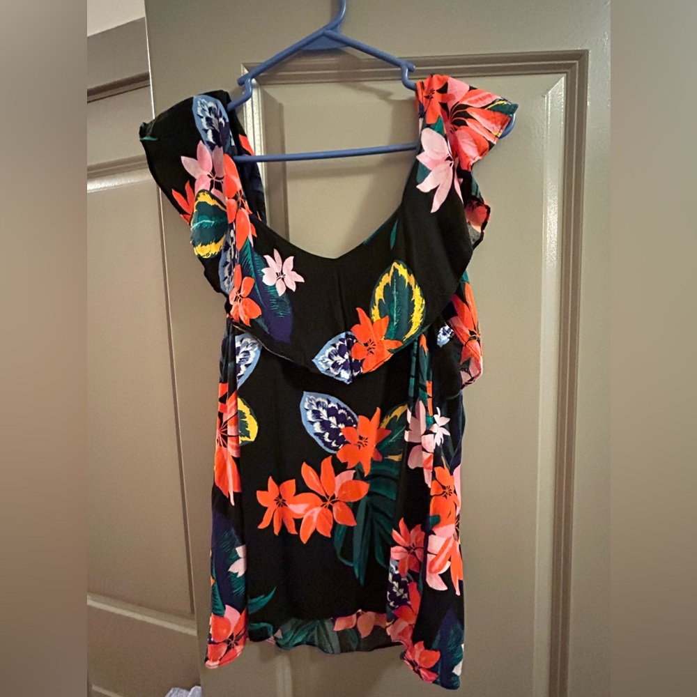 Old Navy off-the-shoulder Blouse